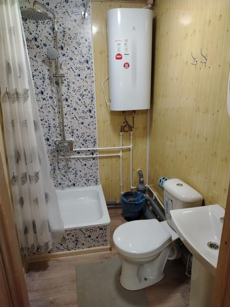 Номер 7 благоустроенный с тремя кроватями