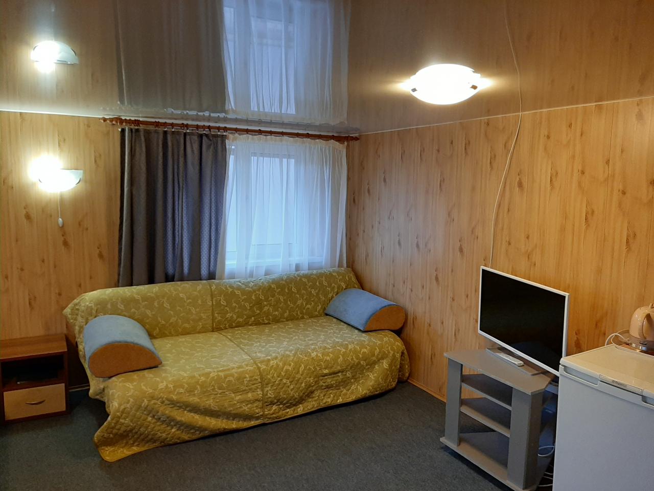 Номер семейный п/люкс на 2 м  этаже, 25 кв.м.