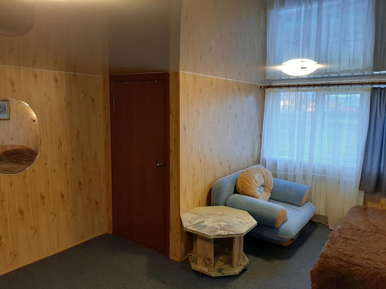 Номер 4 п/люкс на 2 м  этаже.