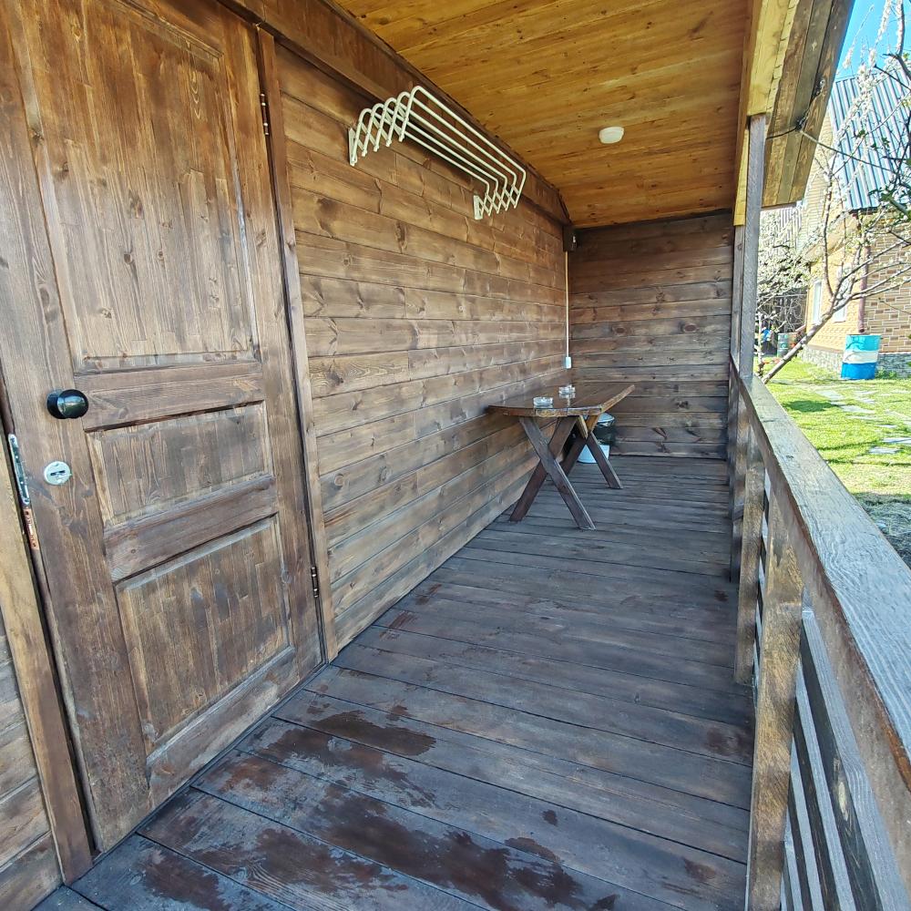 Веранда гостевого домика