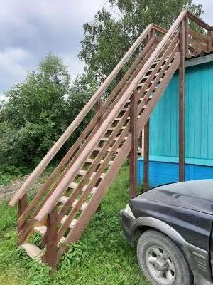 Лестница на второй этаж