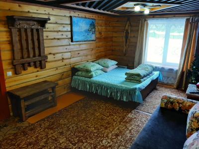 Семейный номер с видом на горы 