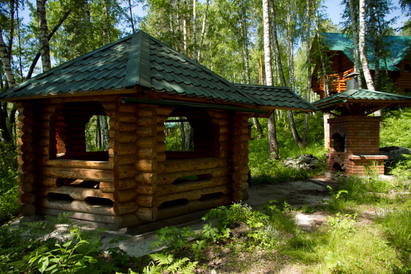 Беседка с мангалом