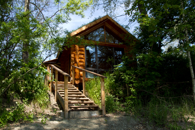 Кедровая баня с бассейном на Алтае