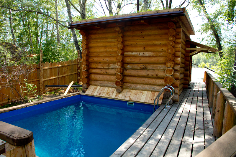 Баня с бассейном