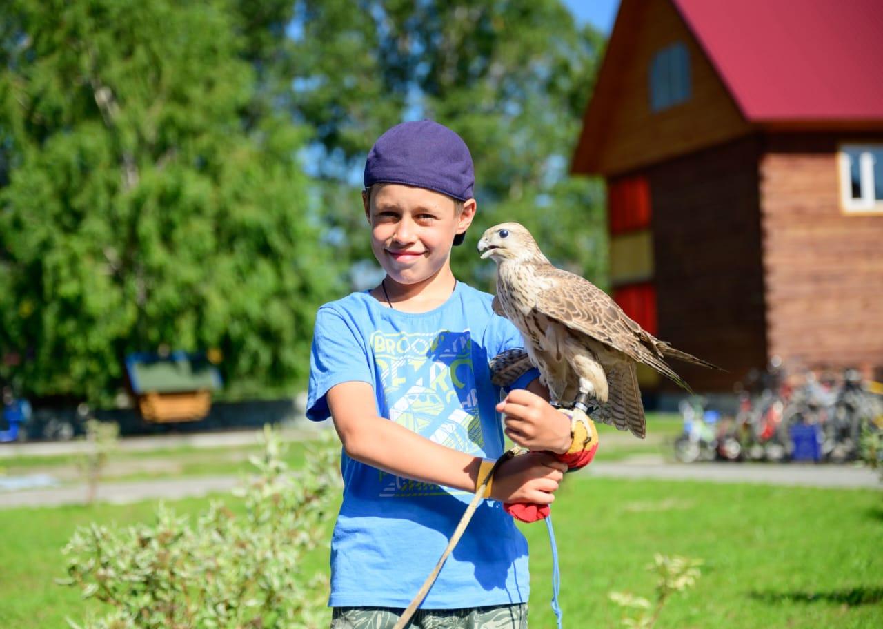 Отдых с детьми в Горном Алтае возле озера Ая
