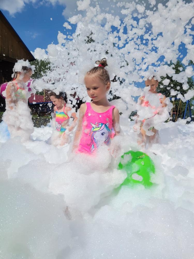 Детский отдых на Алтае у реки Катунь