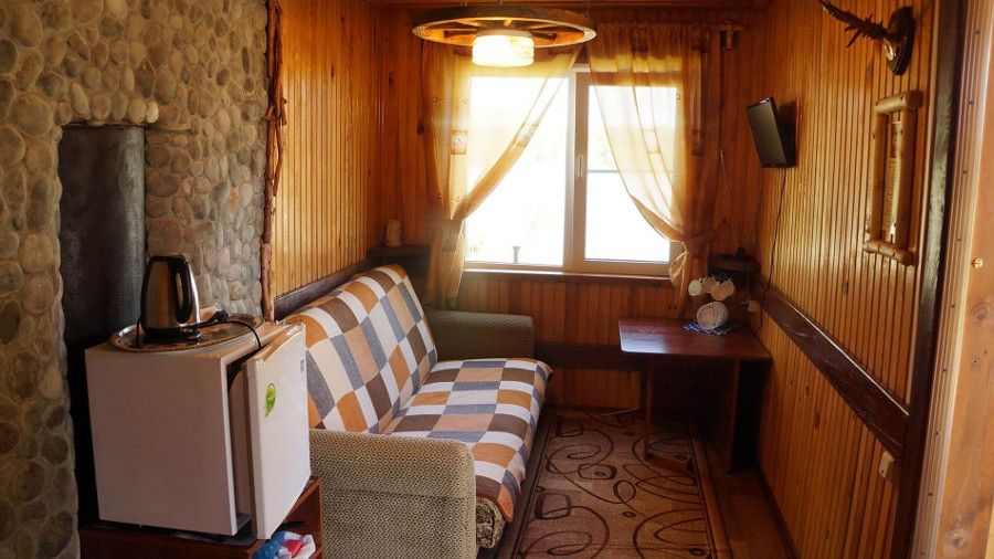 Коттедж 1 : двухкомнатный трехместный номер