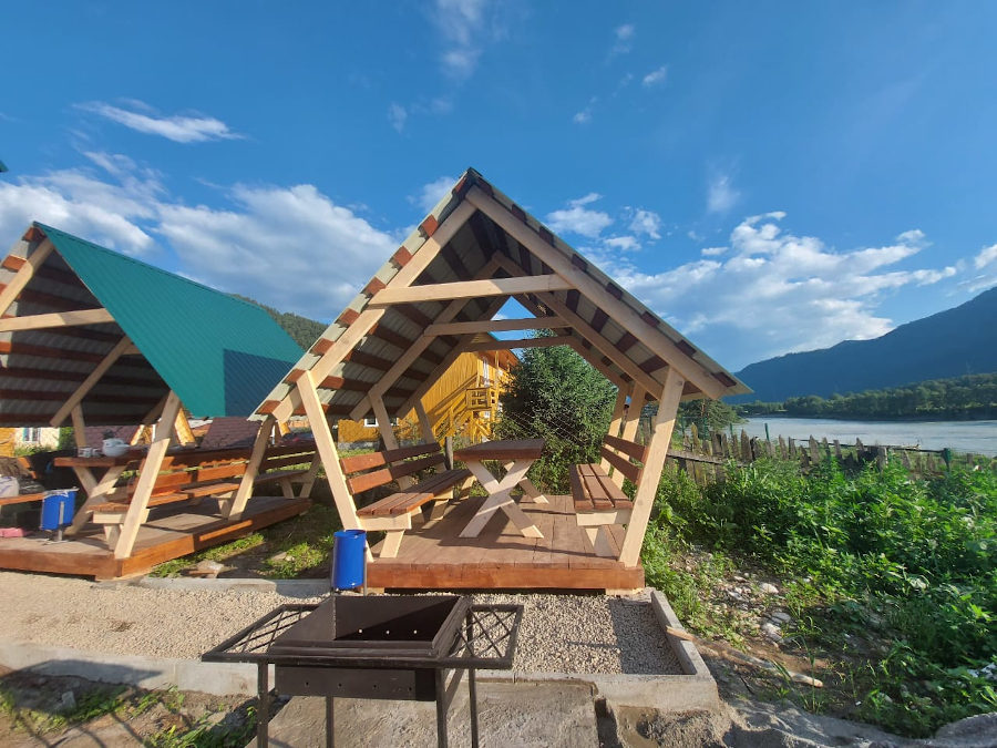 Беседки с мангалом