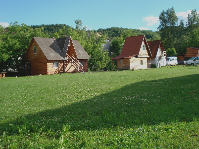 База Отдых у ручья  рядом с озеро Ая