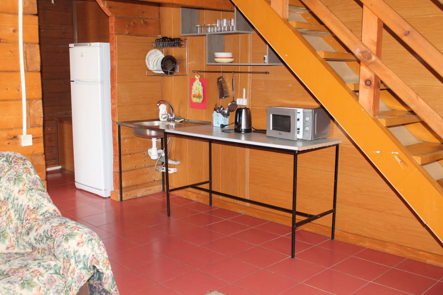 «Деревянный дом» на 8-12 чел.