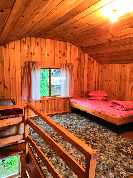 «Яр2» домик у ручья на 4х человек