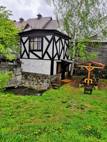 «Немчик» домик у ручья на 2-3 человек