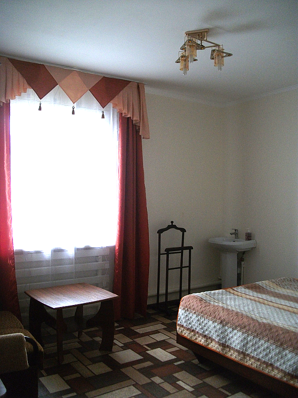 Номер в гостинице «Уют»