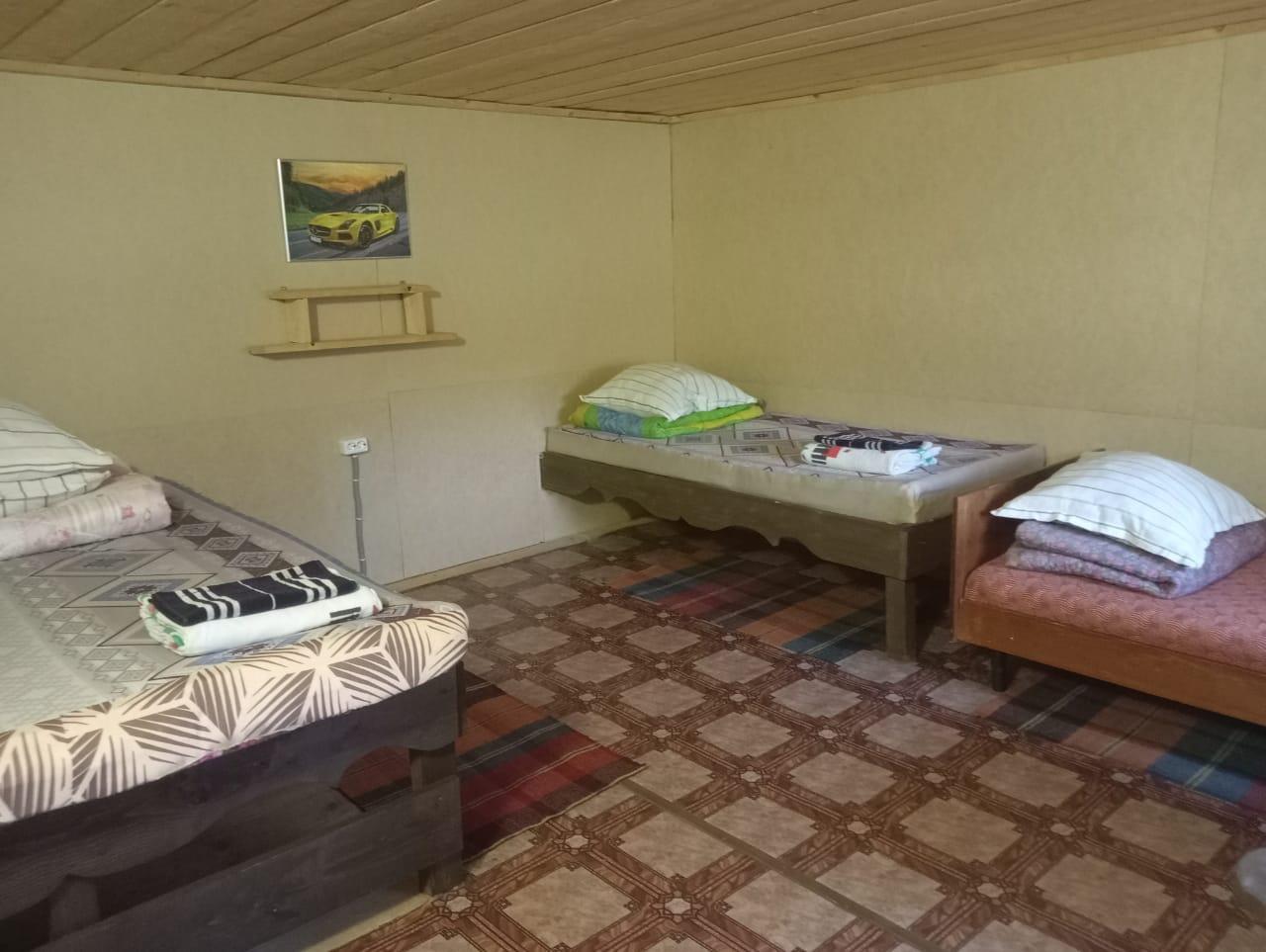  4х-местный с удобствами на улице