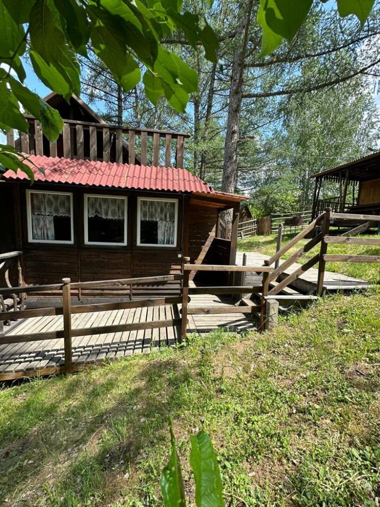 Большой дом до 10 человек