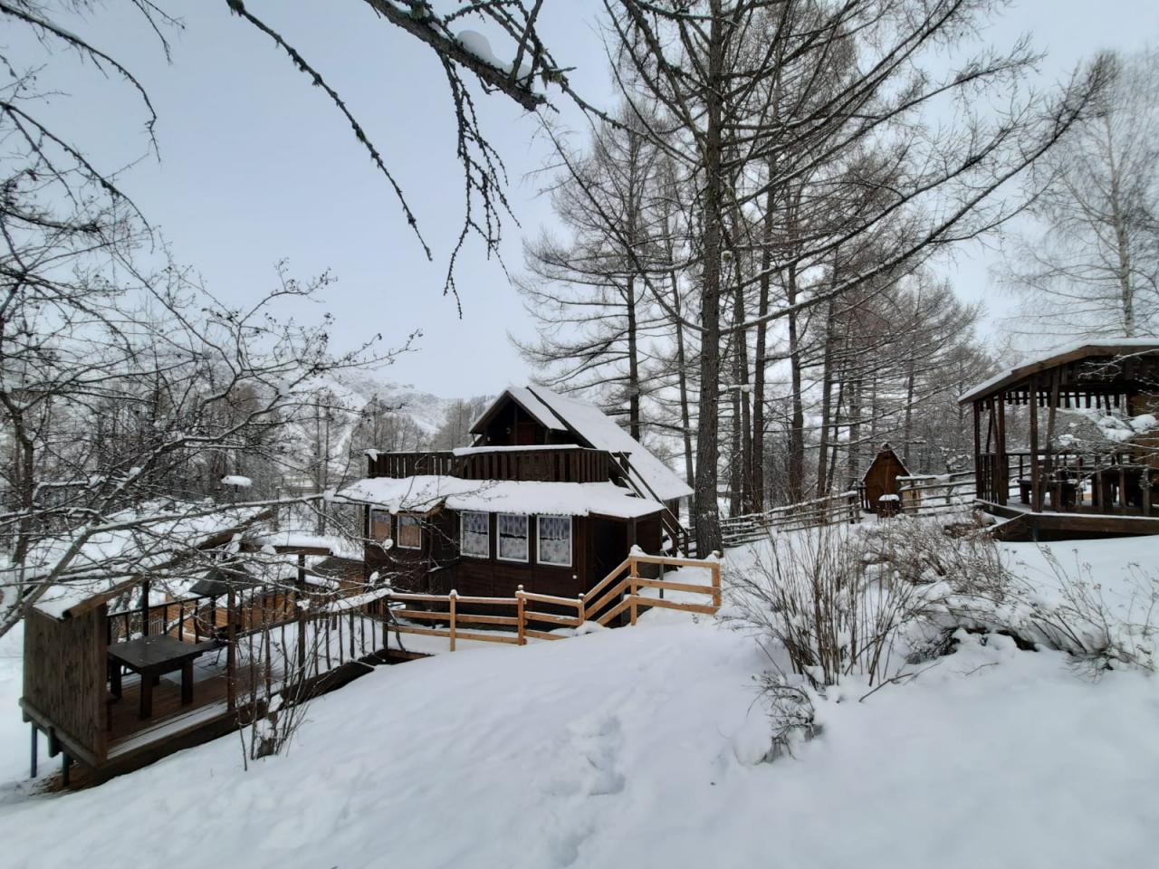 Большой дом до 10 мест с мансардой