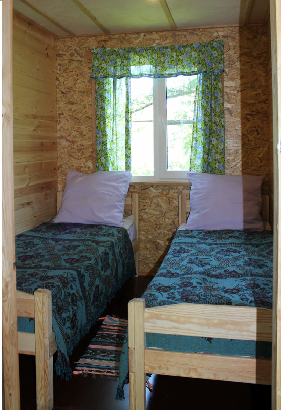 Домик 4 двухкомнатный четырехместный