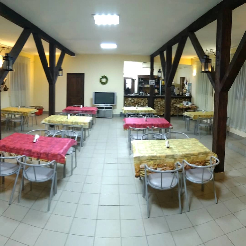 Кафе и банкетный зал на Алтае озеро Ая