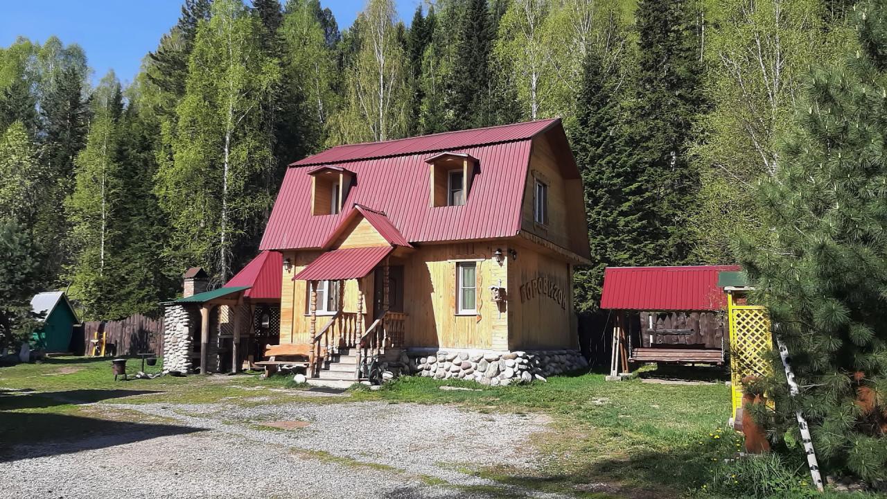 Усадьба Лебедь  коттедж Боровичок