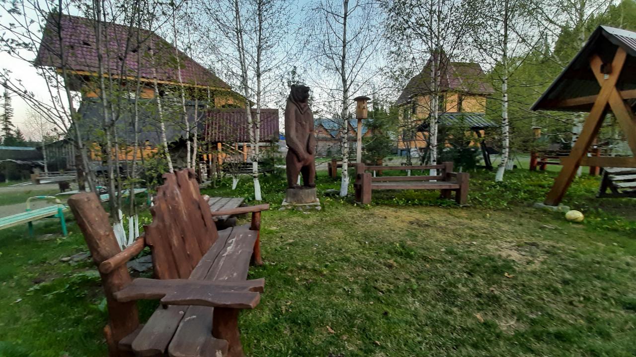 Усадьба Лебедь  территория