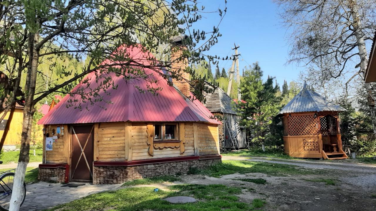  Усадьба Лебедь Аил