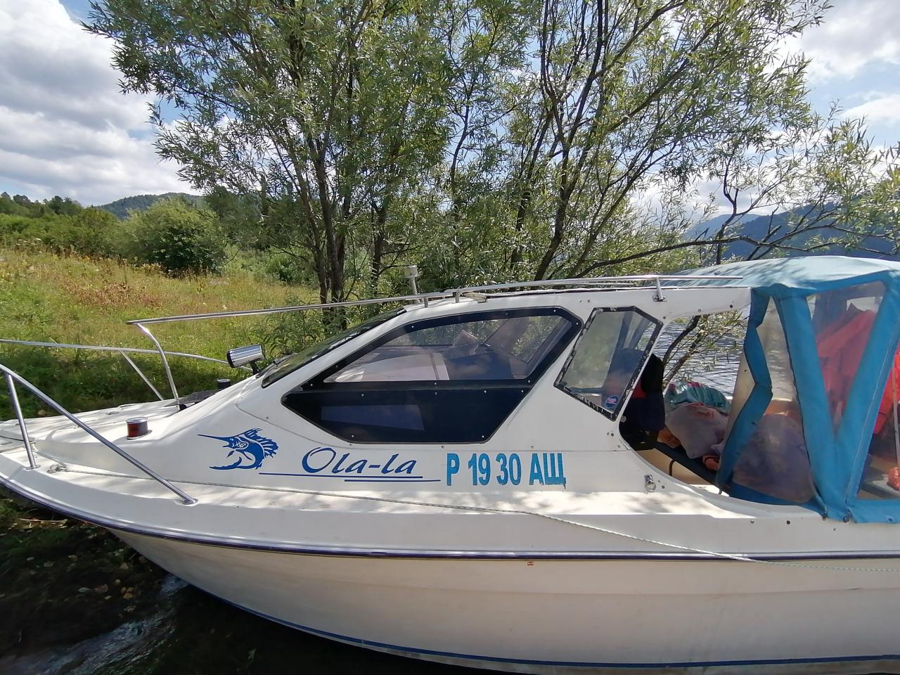 Экскурсии по Телецкому озеру на катере