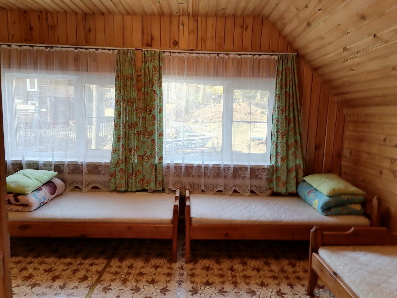 Спальня 3 большого дома 