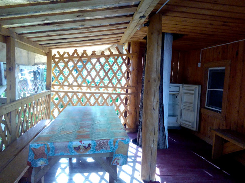 Дом на 2-6 человек. Веранда.