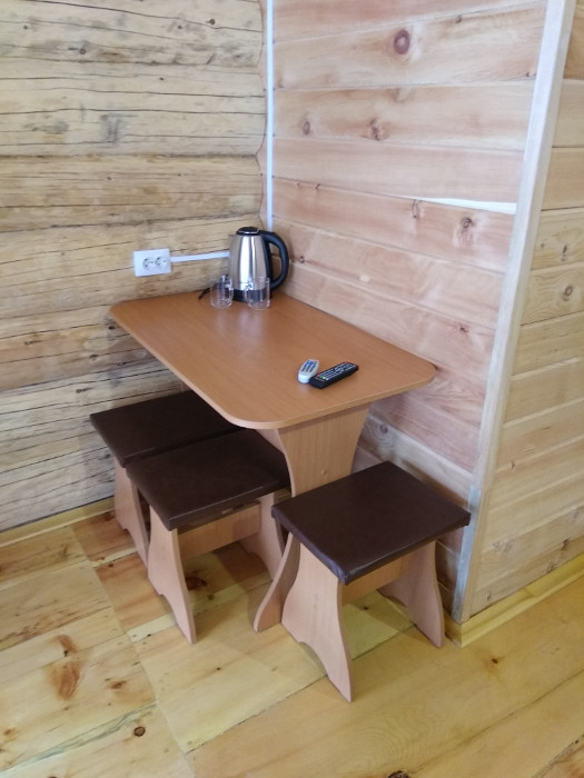 Обеденная зона в номере