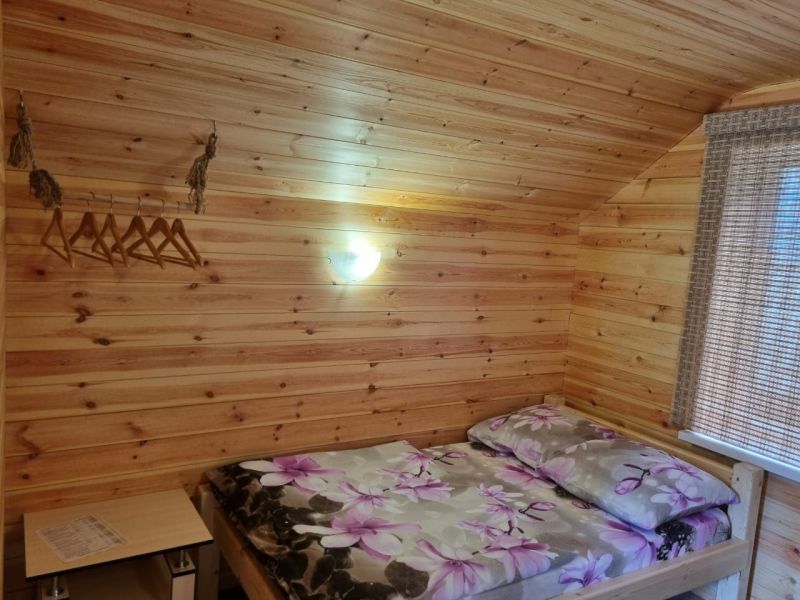 4-хместный номер с душем