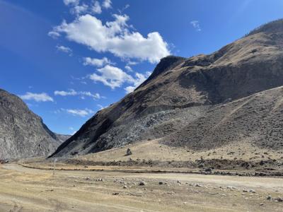 Вид от базы на перевал Кату-Ярык