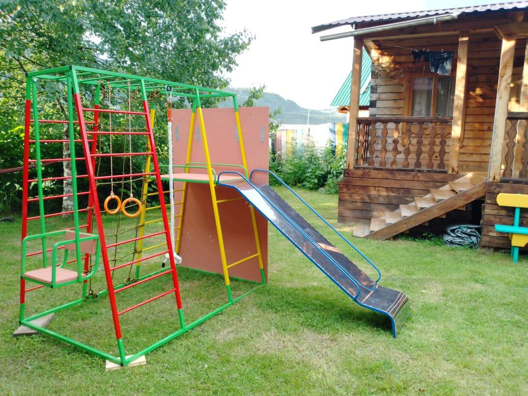 Детская площадка