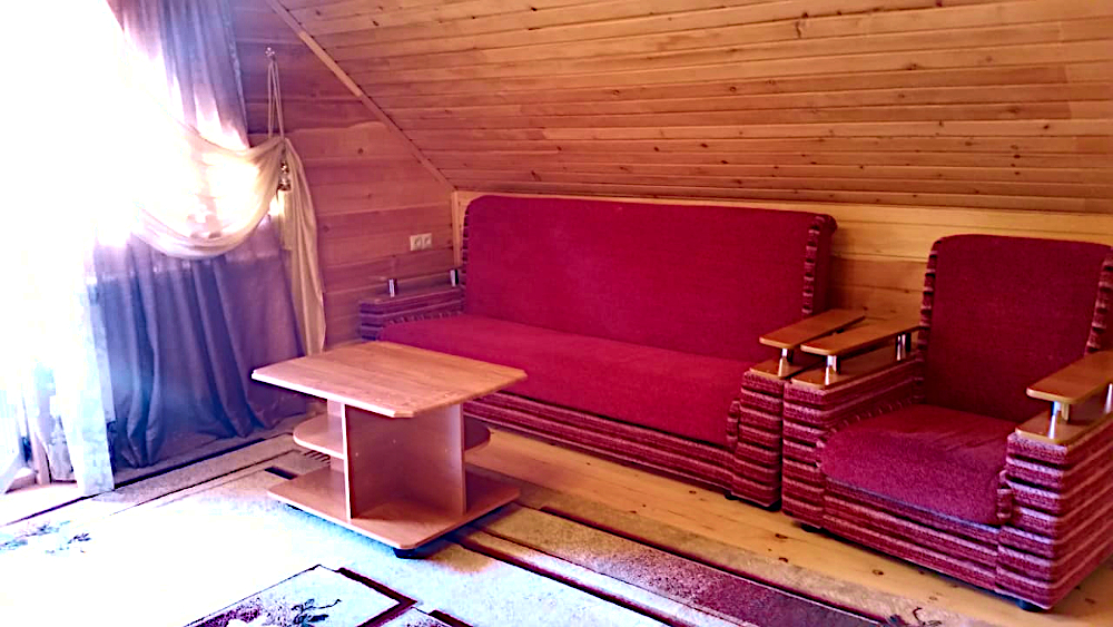 Холл на втором этаже