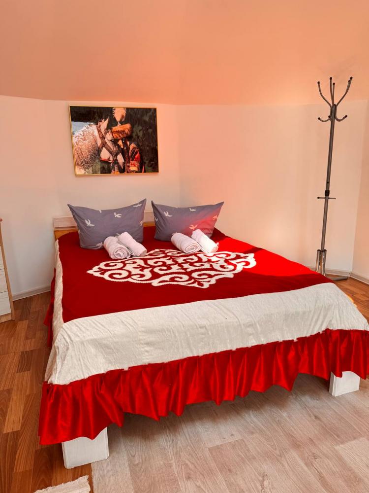 Юрта 4х-местная с удобствами 