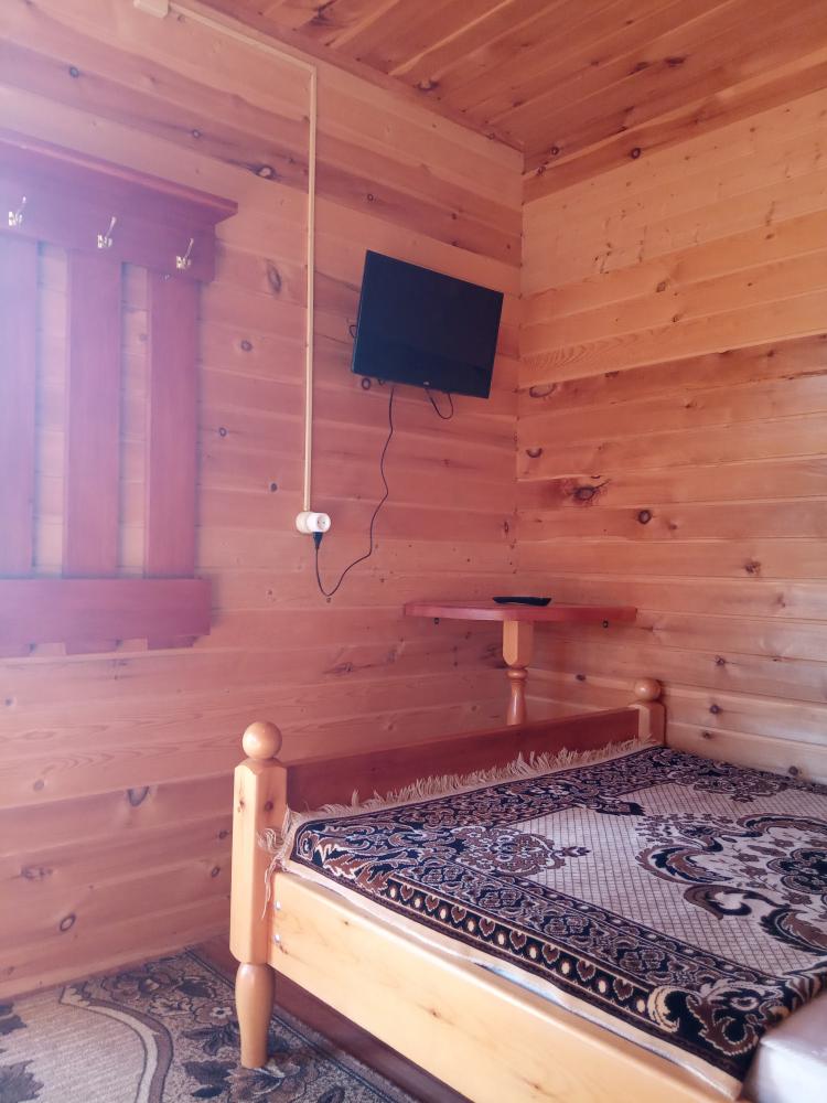 3-местный номер второго этажа.