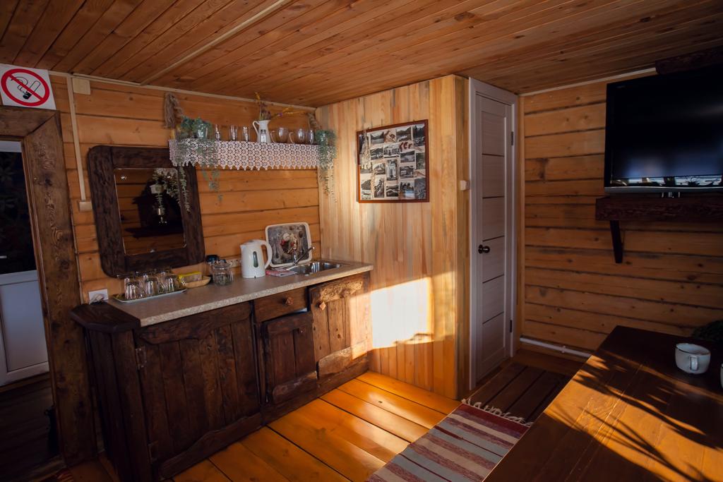 Дом у озера Белокуриха Алтай