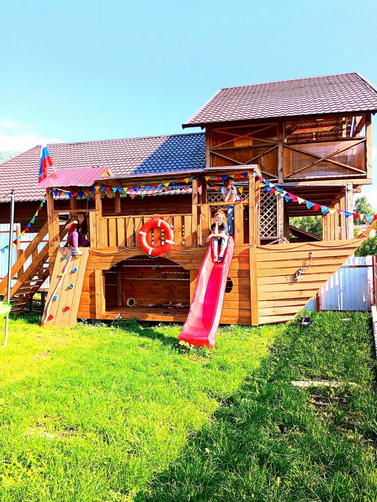 Детская площадка