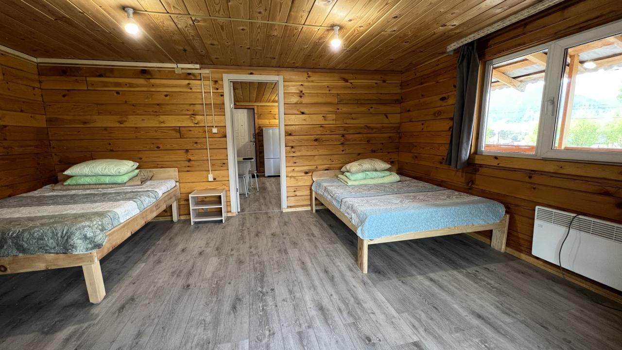 спальня 3 номер двухкомнатный на втором этаже 