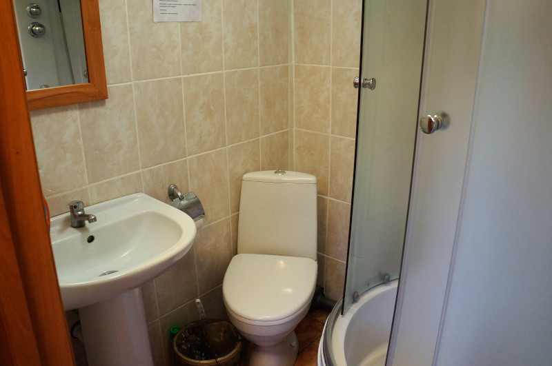 Стандарт санузел с душем