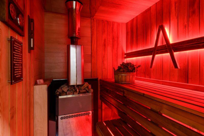 Баня у реки