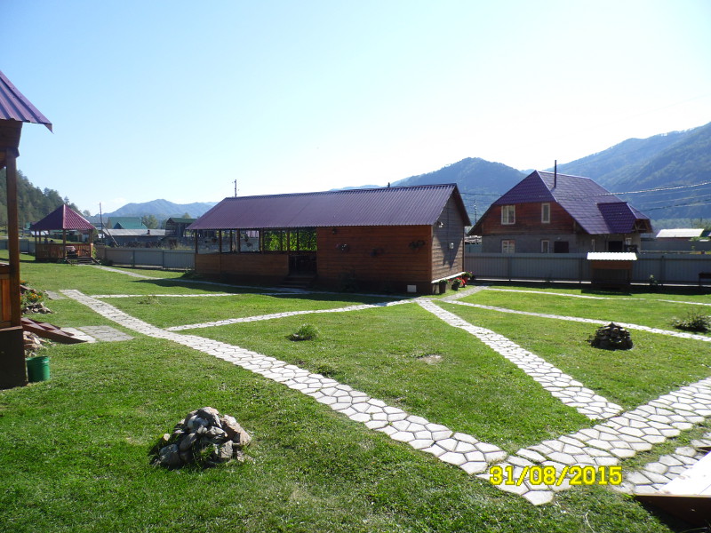 База отдыха в Чемале  "Горный ветер"