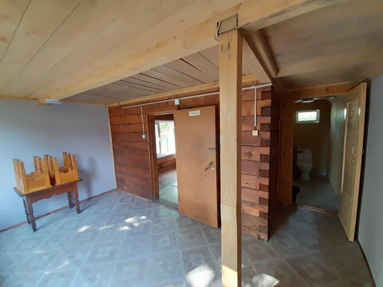 Дом Кандык 2-местный с удобствами и печкой