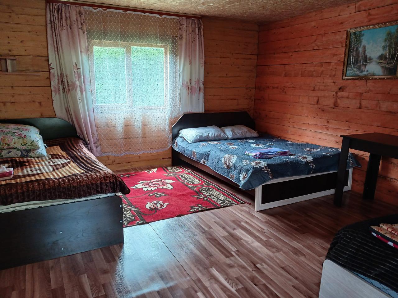 Пятиместный домик 2 двуспальные кровати + 1 односпальная