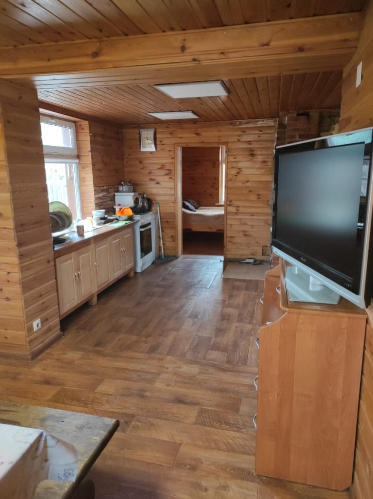 Гостевой дом в Чемале у реки Катунь