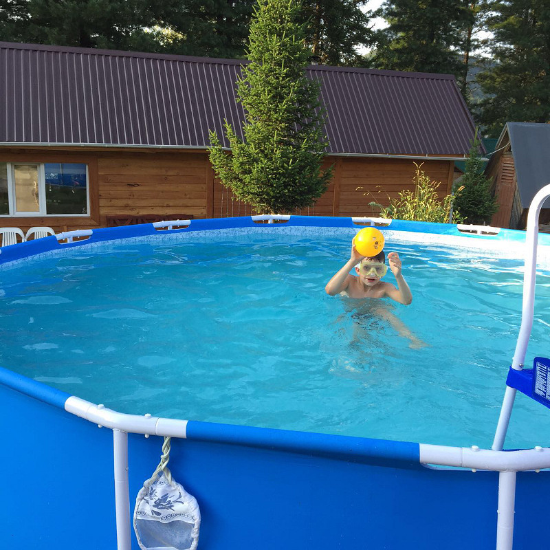 Летний бассейн