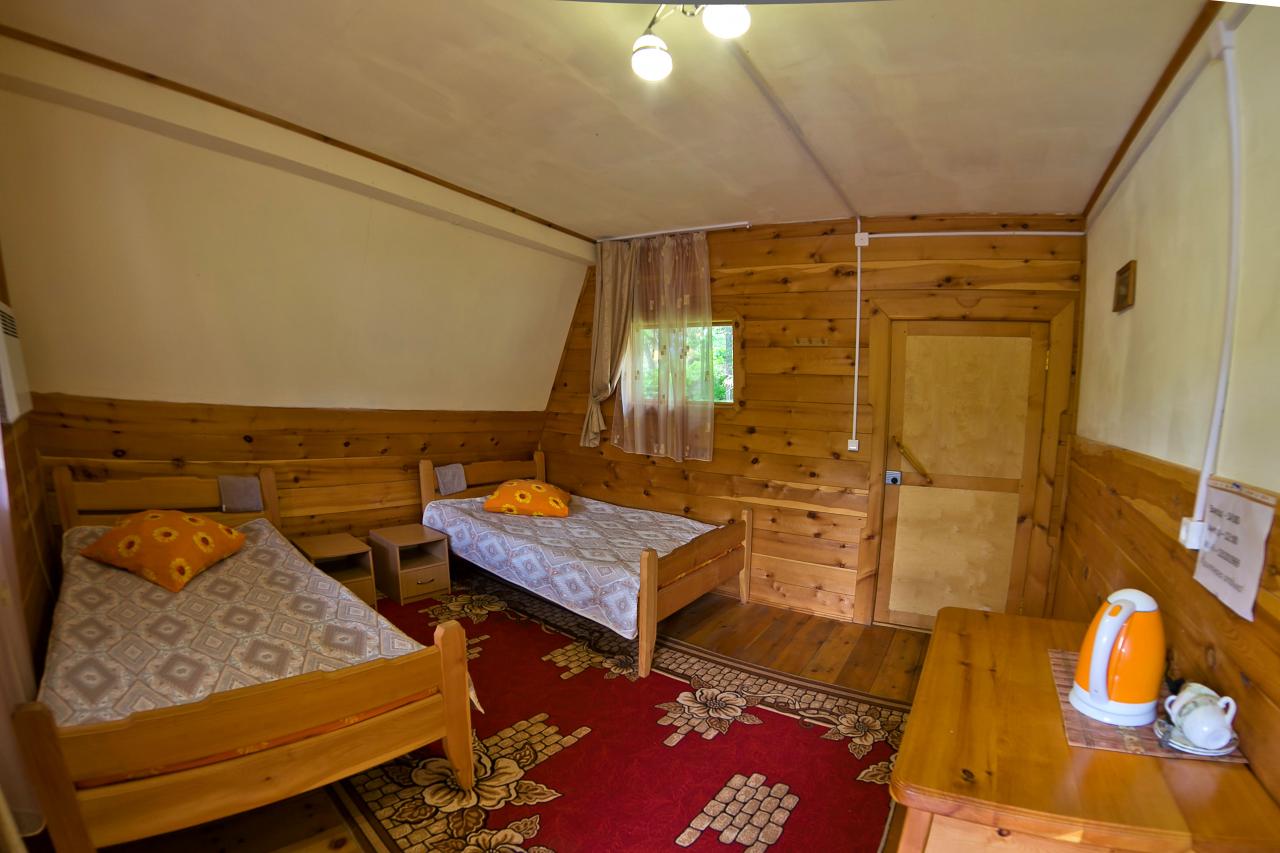 2-хместная комната дом №2 второй этаж