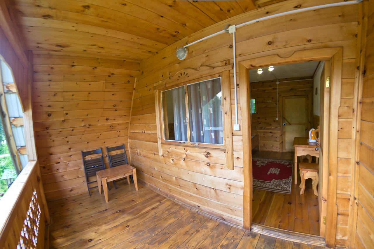 Второй этаж дома №2 балкон