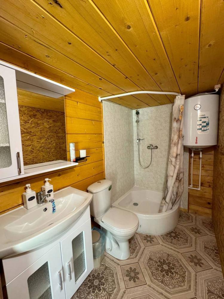 Домик 3х местный благоустроенный отапливаемый