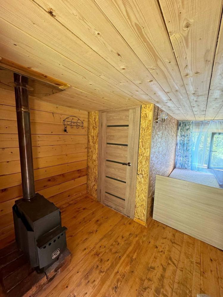 Домик 3х местный благоустроенный отапливаемый 